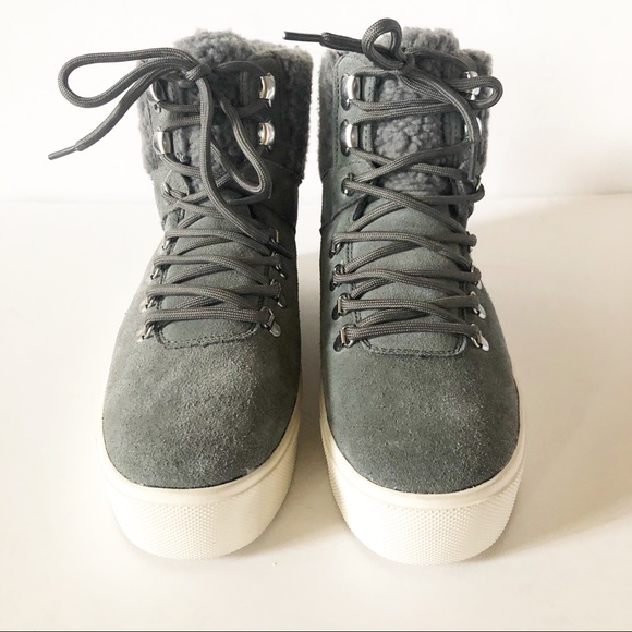 Marc Fisher Darlene Gray Suede Faux Fur Trimmed Platform Sneaker Boots Size 8.5 - Picture 2 of 8